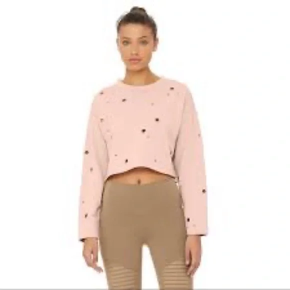 ALO Cadence grommet cropped sweatshirt in Peach. Size Medium.  Like new - Picture 4 of 5